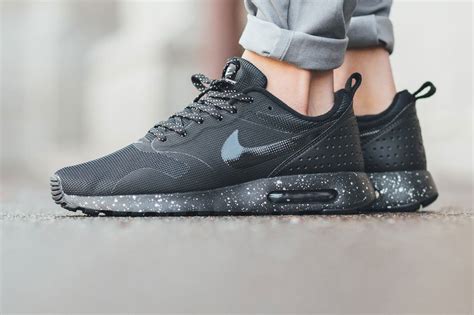 nike air max tavas shoes